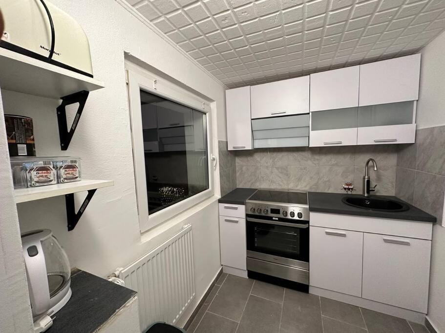 Mini Appartement Neben Theater Duisburgo Esterno foto