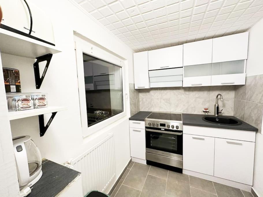 Mini Appartement Neben Theater Duisburgo Esterno foto